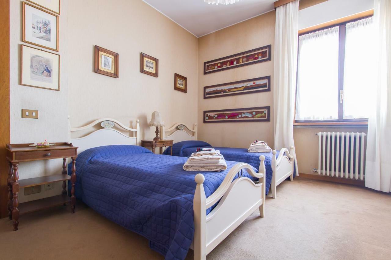 Appartamento Ampio E Indipendente Con Vista Giardino Paderno d'Adda Luaran gambar